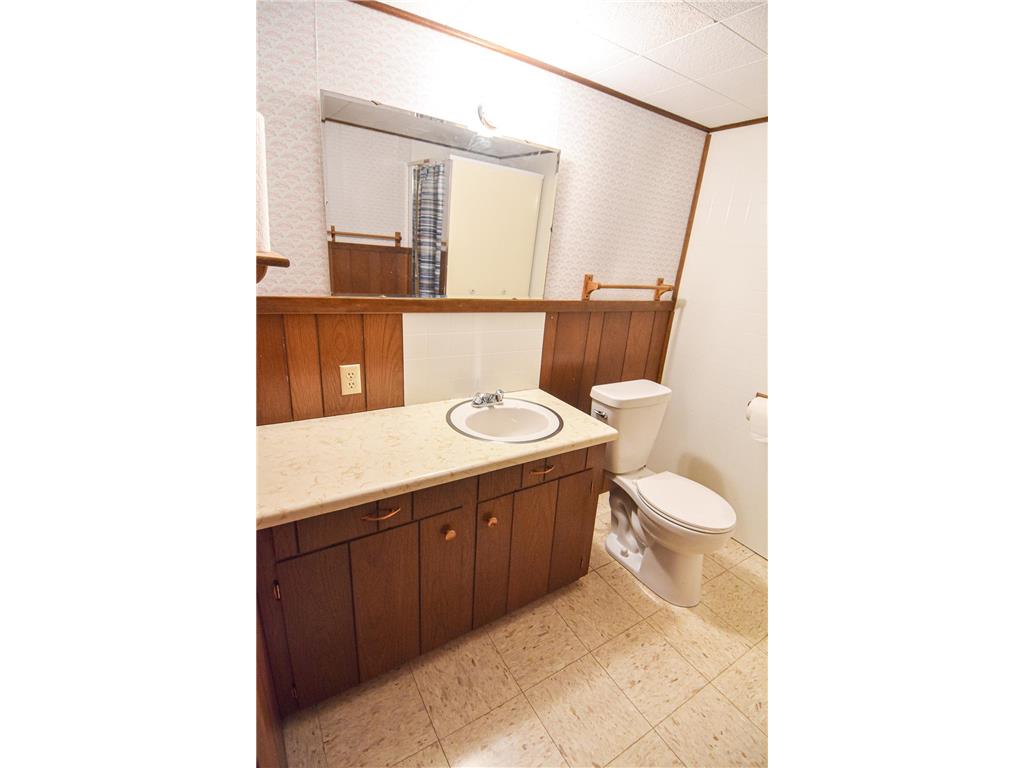 302 Sherwood Avenue N Thief River Falls MN 56701 6726398 image38