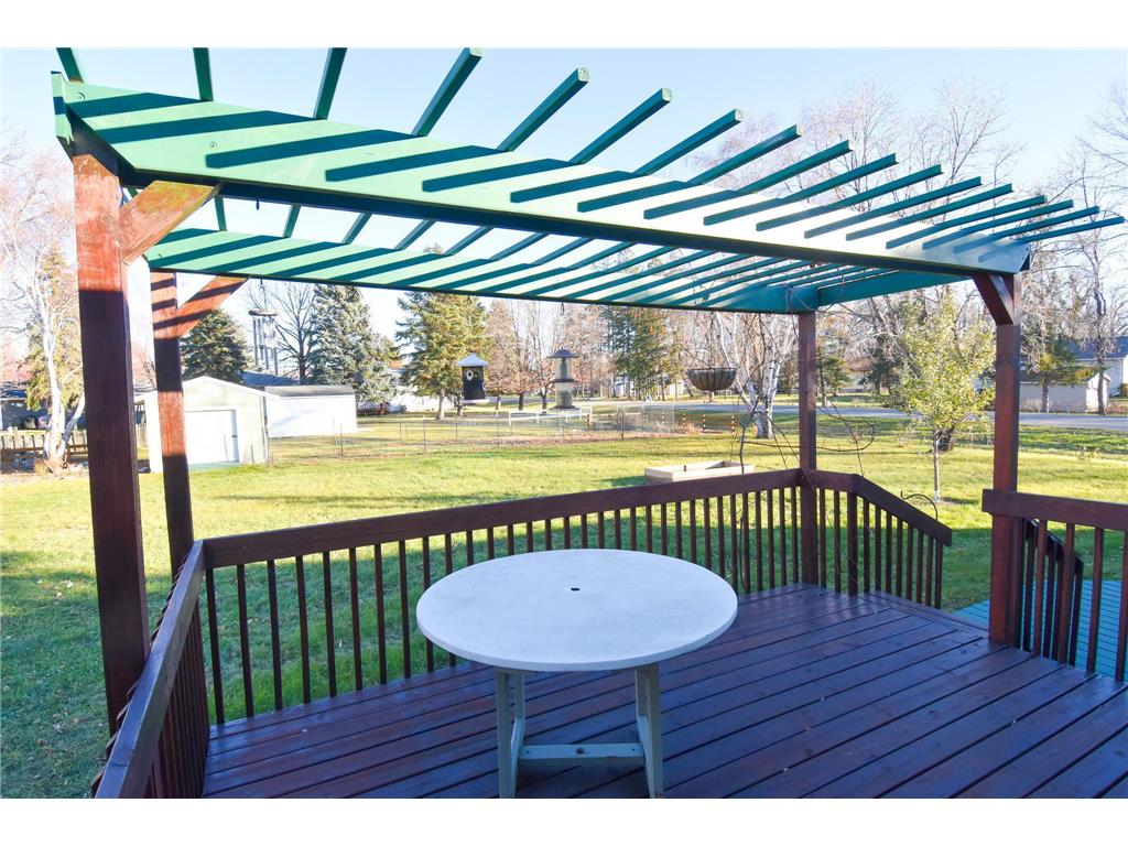 302 Sherwood Avenue N Thief River Falls MN 56701 6726398 image40