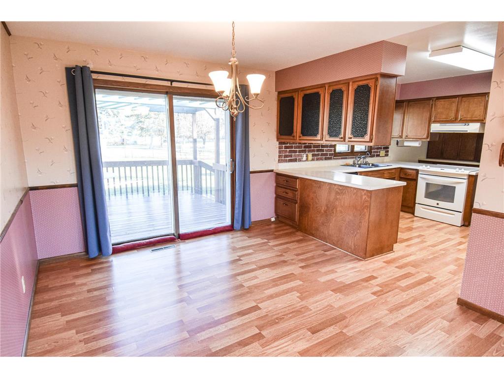 302 Sherwood Avenue N Thief River Falls MN 56701 6726398 image8