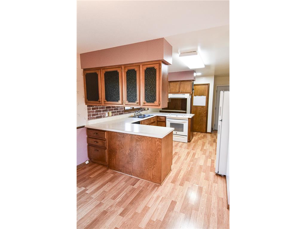 302 Sherwood Avenue N Thief River Falls MN 56701 6726398 image9