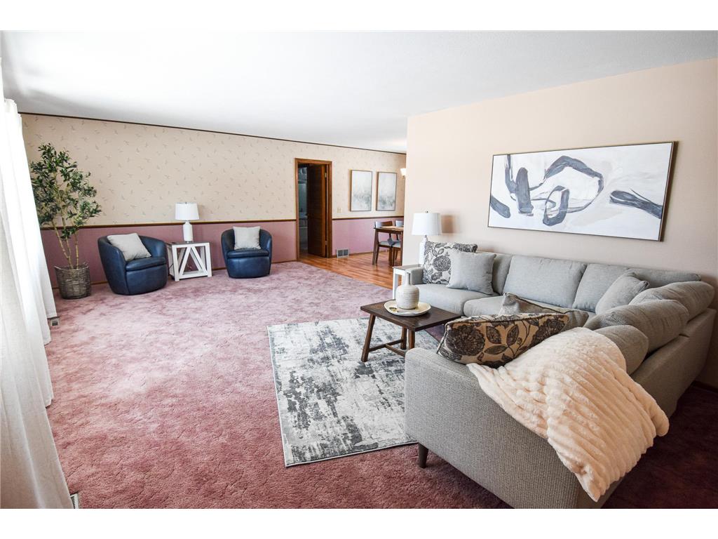 302 Sherwood Avenue N Thief River Falls MN 56701 7050148 image2