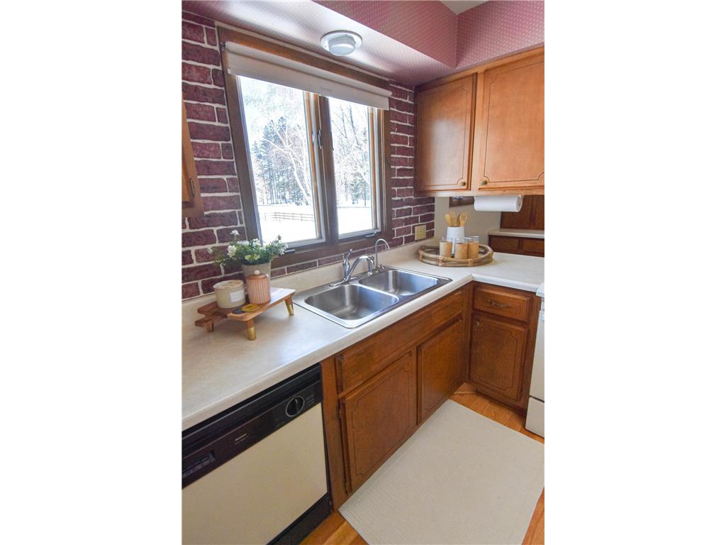 302 Sherwood Avenue N Thief River Falls MN 56701 7050148 image8