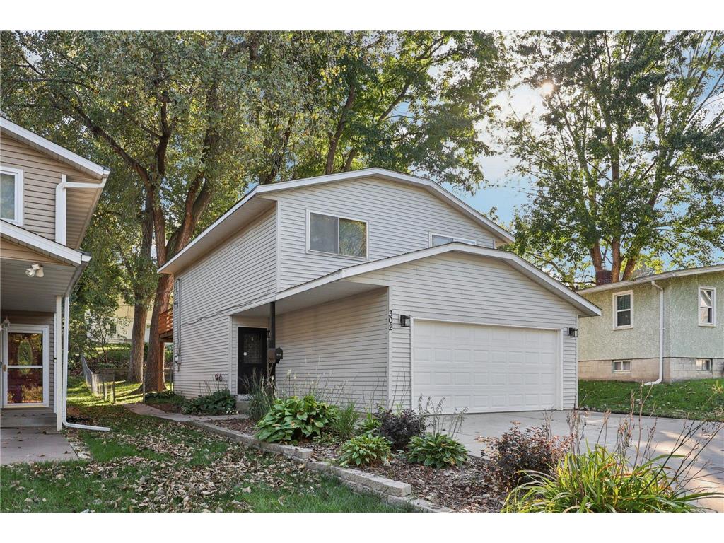 302 Sidney Street E Saint Paul MN 55107 7030765 image1