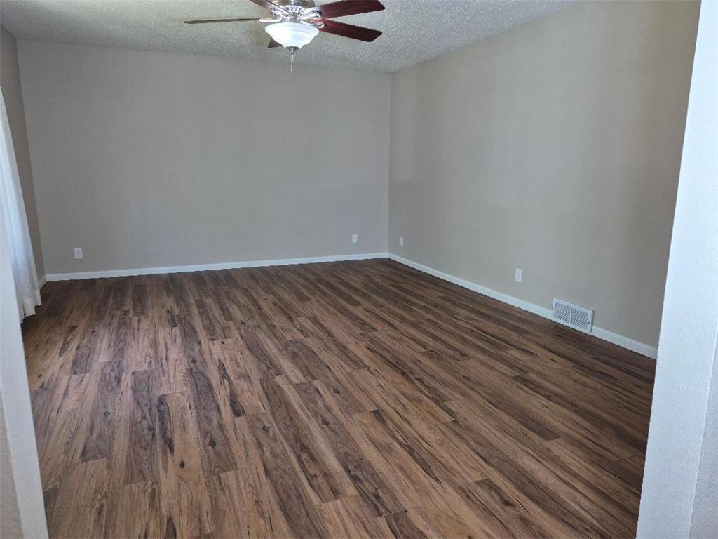 302 Sunrise Lane Marshall MN 56258 7091910 image10