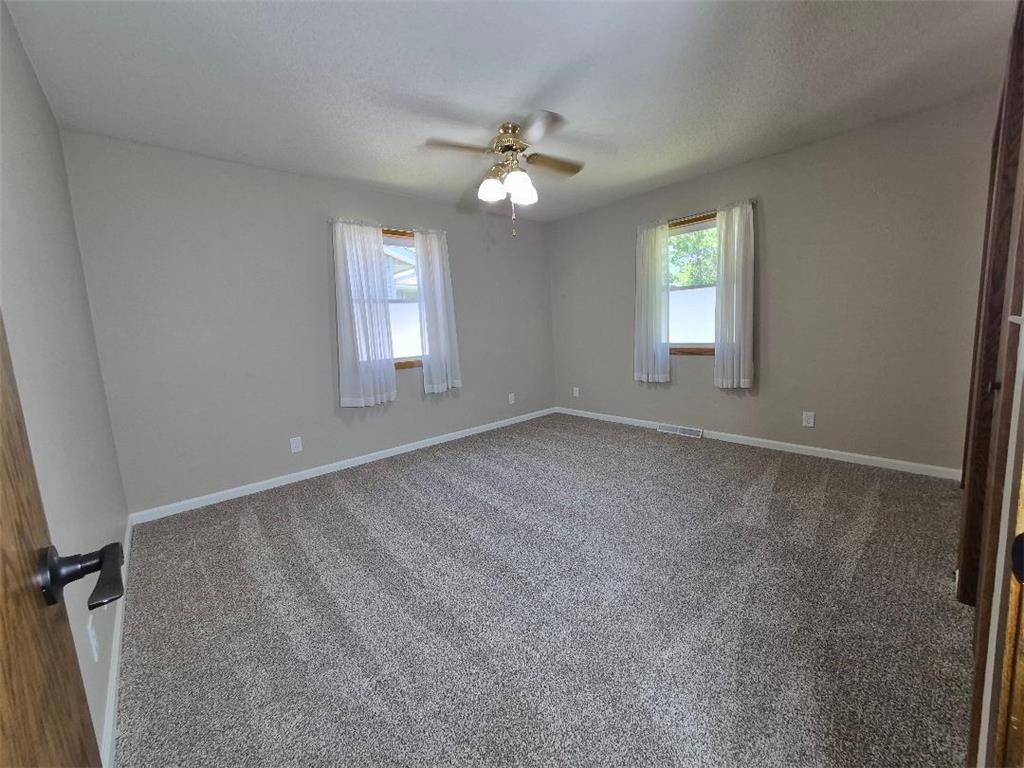 302 Sunrise Lane Marshall MN 56258 7091910 image11