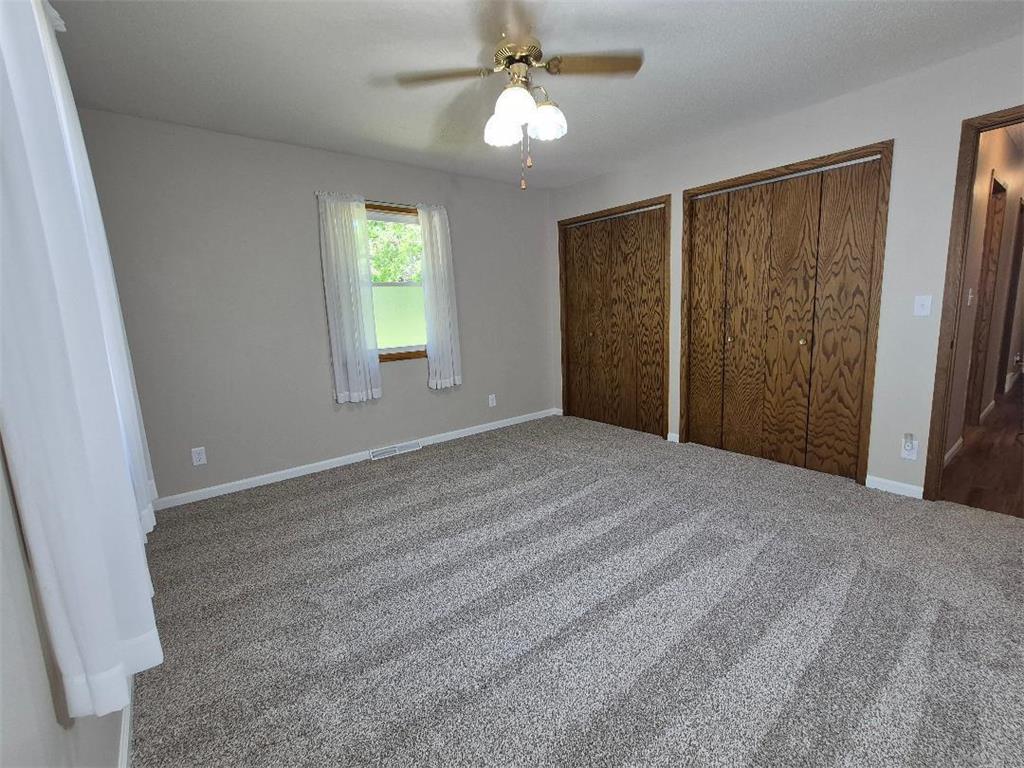 302 Sunrise Lane Marshall MN 56258 7091910 image12