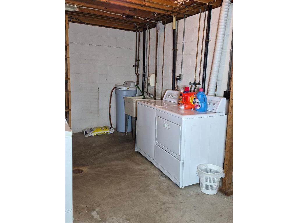 302 Sunrise Lane Marshall MN 56258 7091910 image22