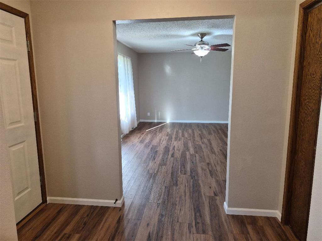 302 Sunrise Lane Marshall MN 56258 7091910 image8