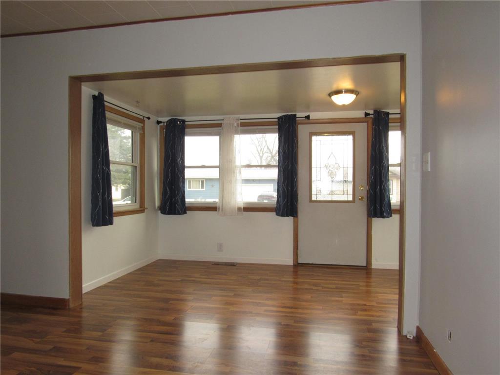 302 W 5th Avenue Lakefield MN 56150 7042791 image11
