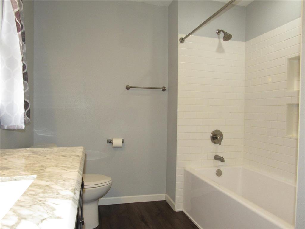 302 W 5th Avenue Lakefield MN 56150 7042791 image13