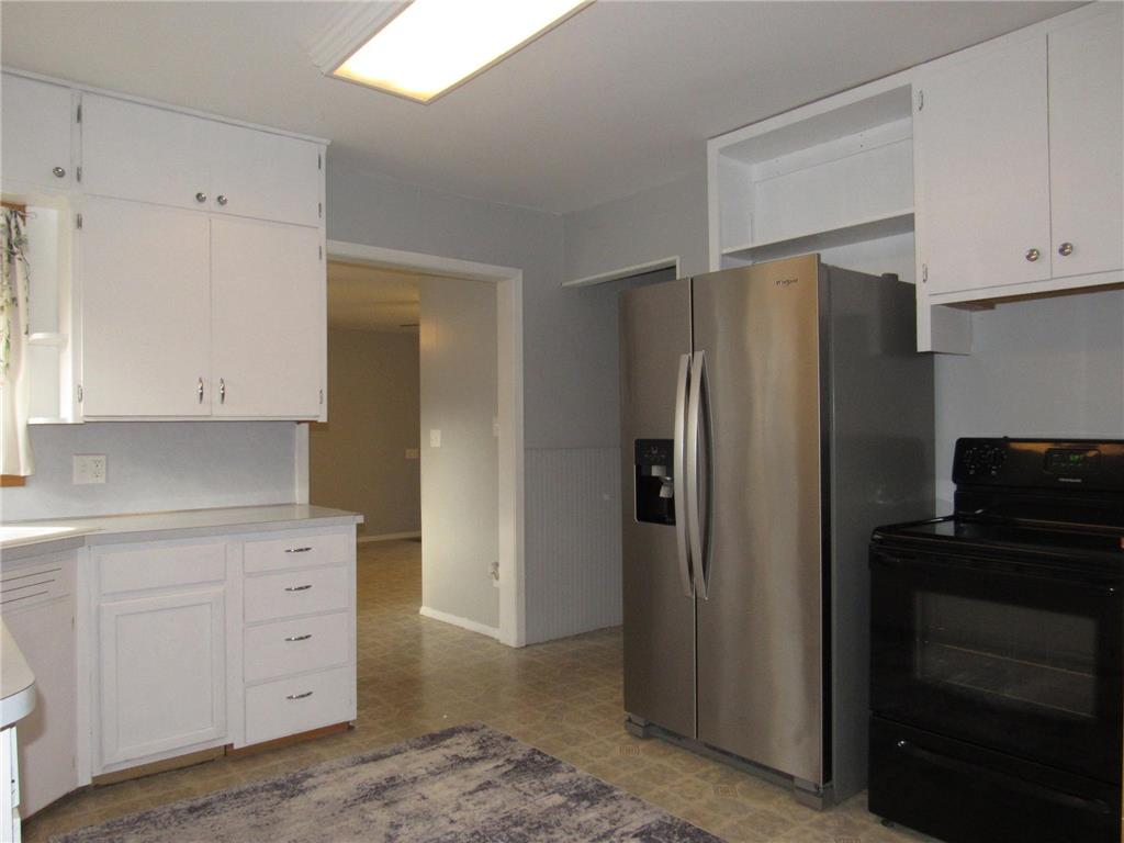 302 W 5th Avenue Lakefield MN 56150 7042791 image6