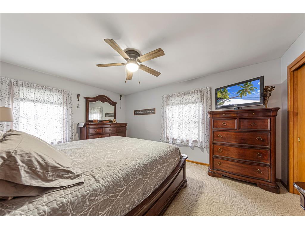 302 W Douglas Street Arlington MN 55307 7064885 image19