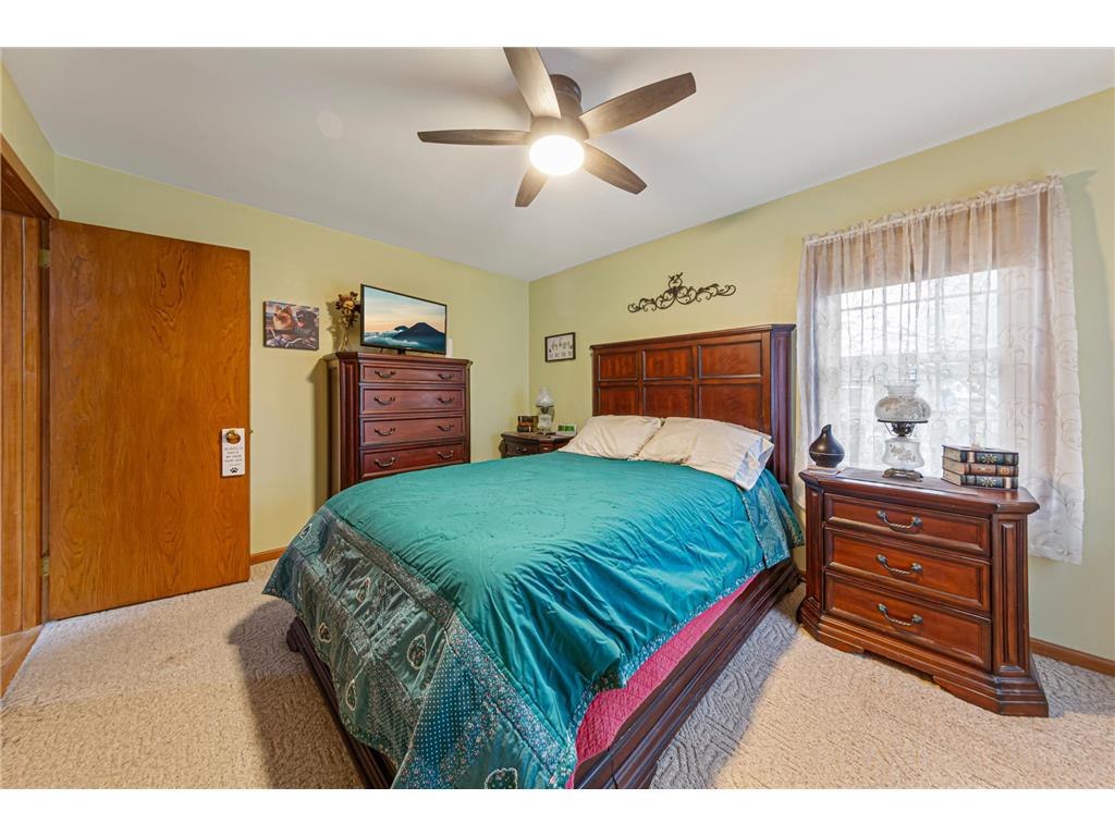 302 W Douglas Street Arlington MN 55307 7064885 image24