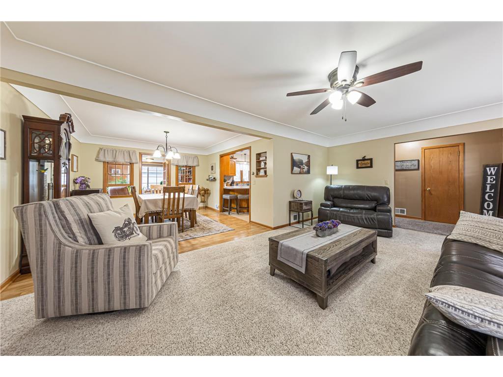 302 W Douglas Street Arlington MN 55307 7064885 image8