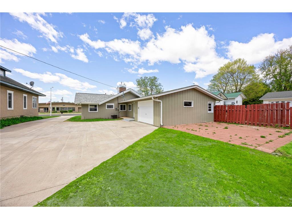 302 Wisconsin Avenue N Frederic WI 54837 7072941 image33