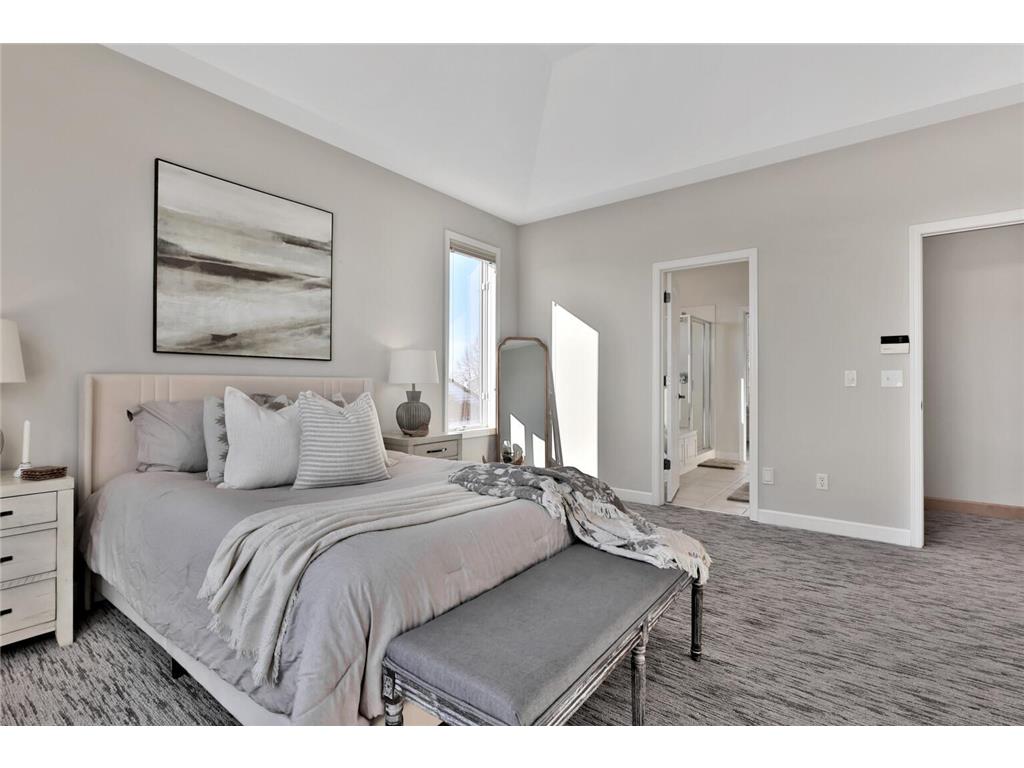 3020 Carey Heights Drive Maplewood MN 55109 7000111 image22