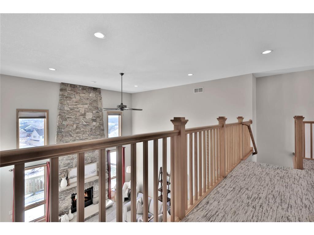 3020 Carey Heights Drive Maplewood MN 55109 7000111 image26