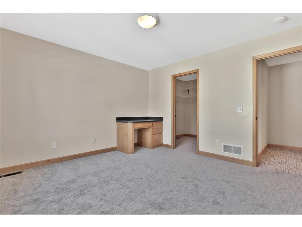 3020 Carey Heights Drive Maplewood MN 55109 7000111 image28