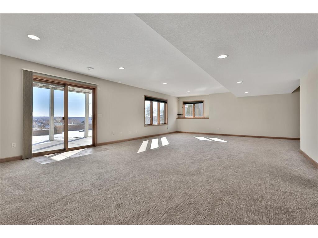 3020 Carey Heights Drive Maplewood MN 55109 7000111 image31