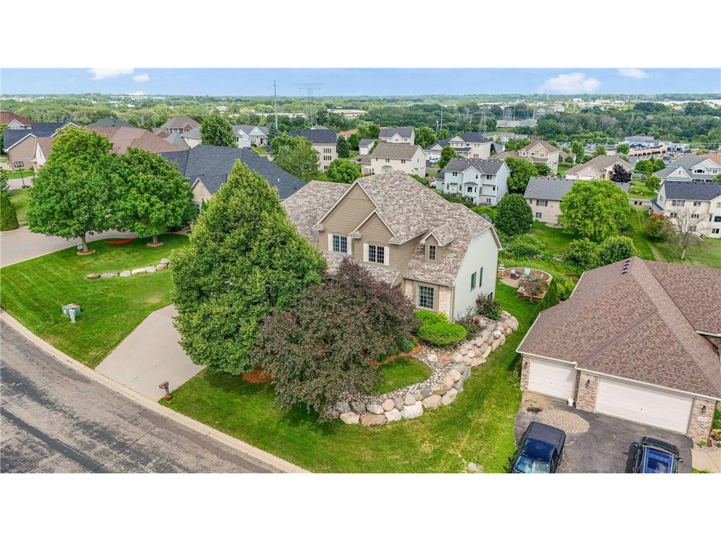 3020 Carey Heights Drive Maplewood MN 55109 7000111 image40