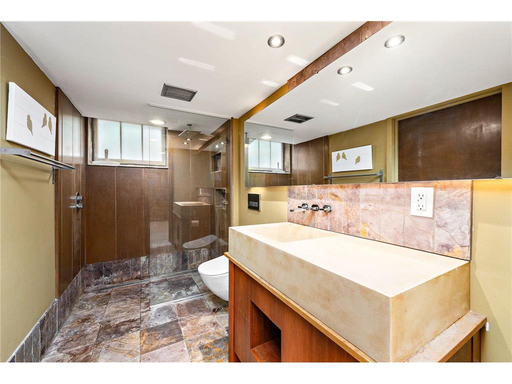 3020 Garfield Street NE Minneapolis MN 55418 7089667 image19
