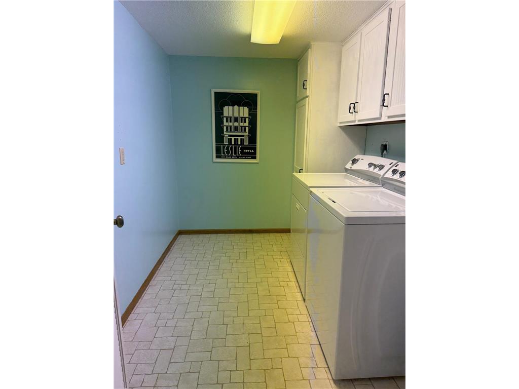 3020 Saint Albans Mill Road #105 Minnetonka MN 55305 - Minnehaha Creek 7052466 image31