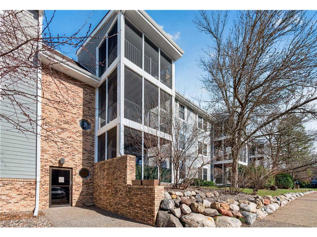3020 Saint Albans Mill Road #105 Minnetonka MN 55305 - Minnehaha Creek 7052466 image33