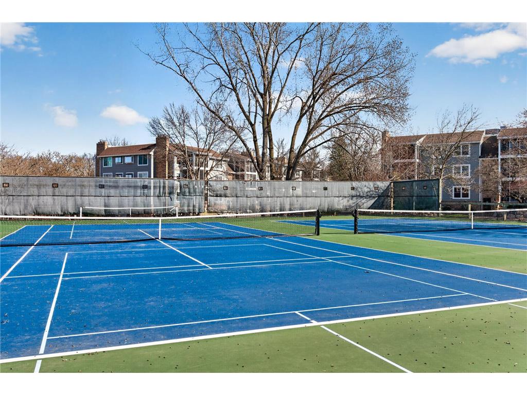 3020 Saint Albans Mill Road #105 Minnetonka MN 55305 - Minnehaha Creek 7052466 image38