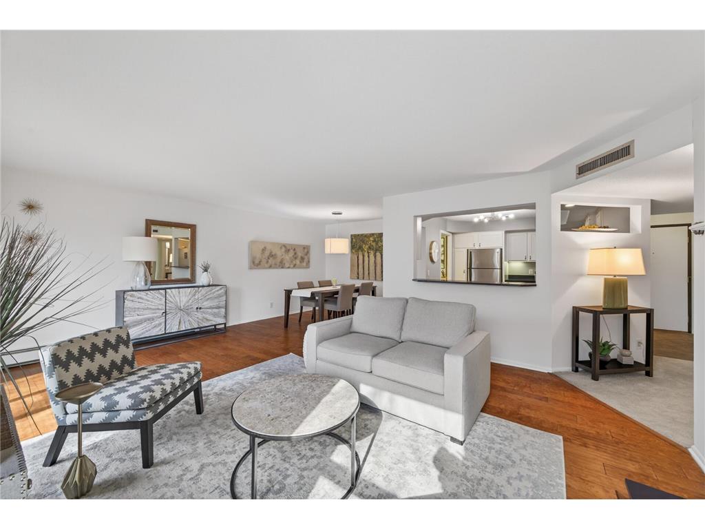 3020 Saint Albans Mill Road #105 Minnetonka MN 55305 - Minnehaha Creek 7052466 image9