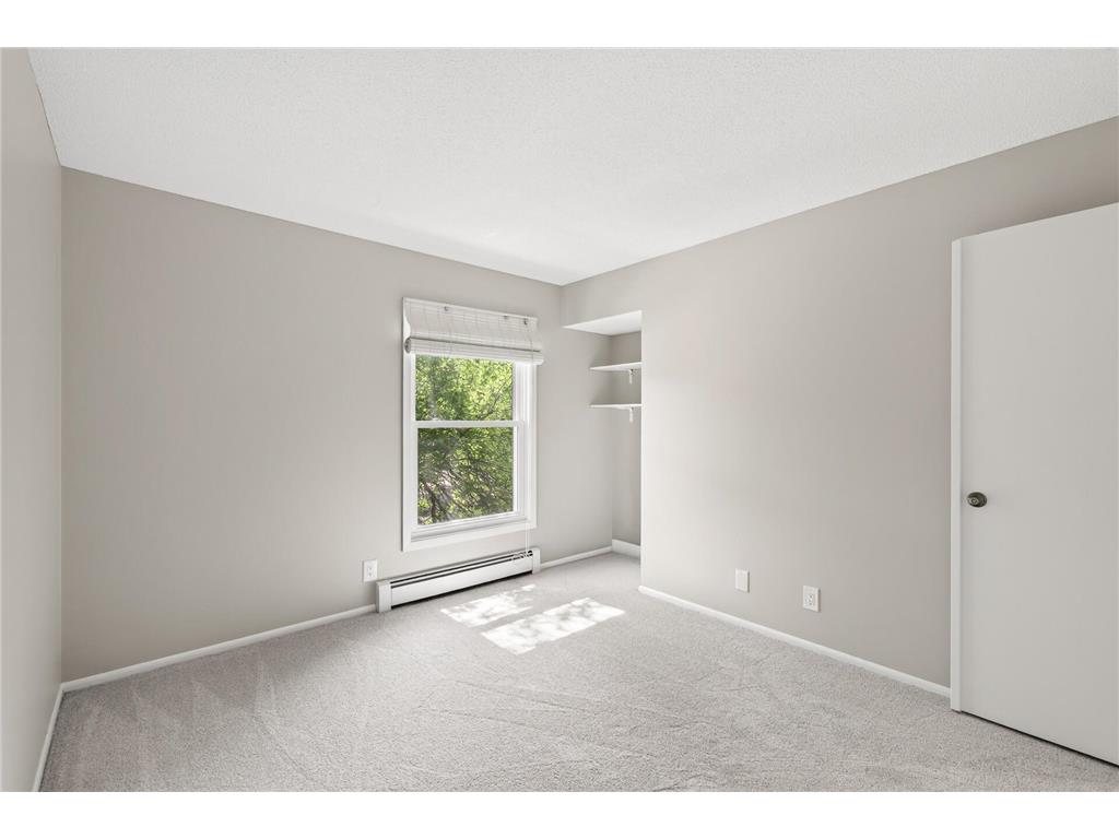 3020 Saint Albans Mill Road #205 Minnetonka MN 55305 - Minnehaha Creek 7109608 image14