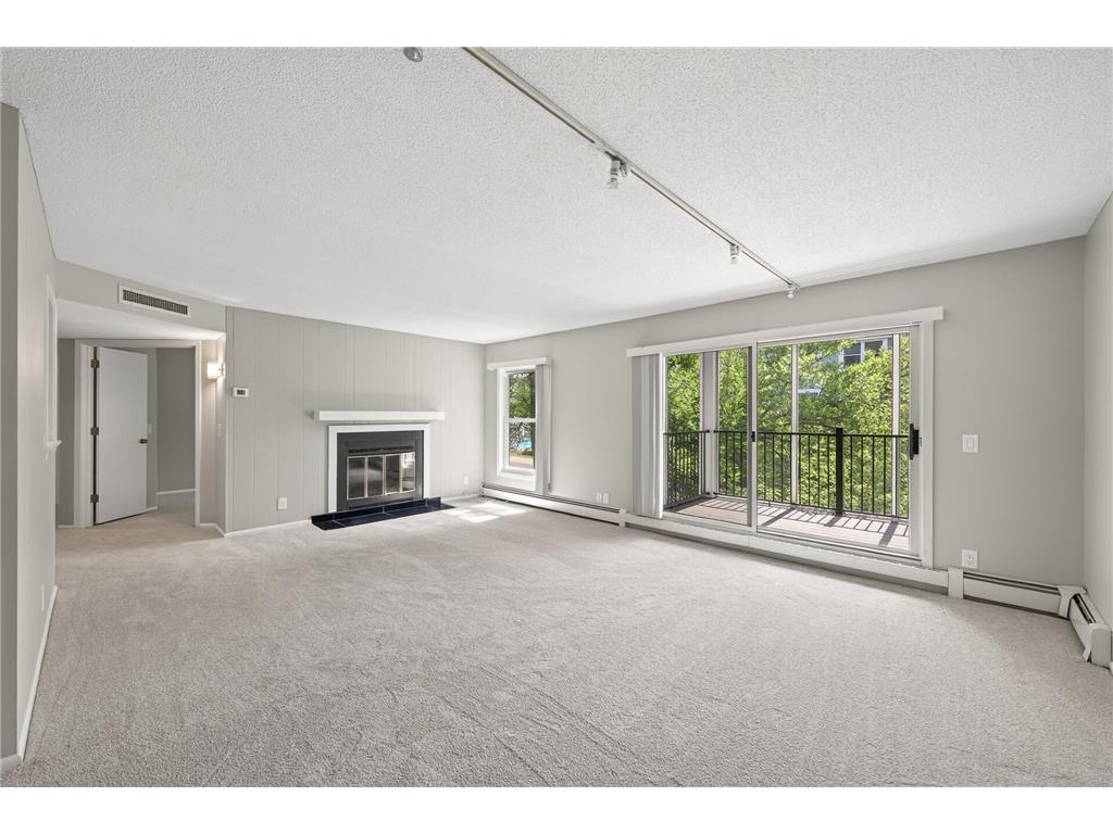 3020 Saint Albans Mill Road #205 Minnetonka MN 55305 - Minnehaha Creek 7109608 image6