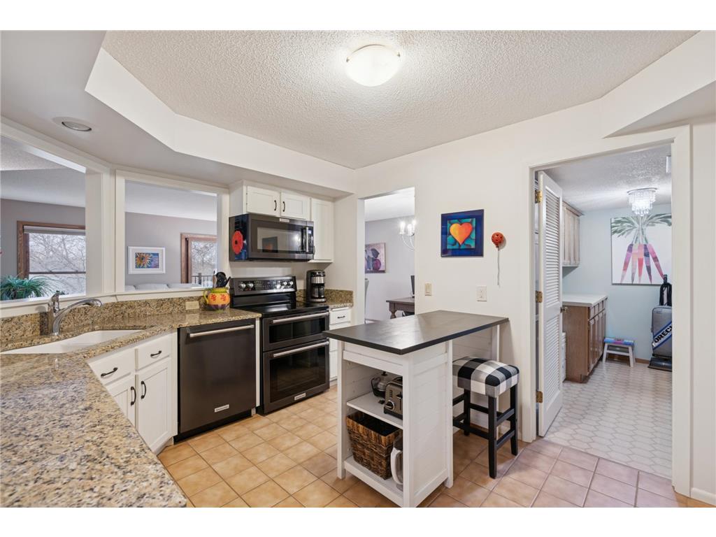 3020 Saint Albans Mill Road #310 Minnetonka MN 55305 6820166 image4