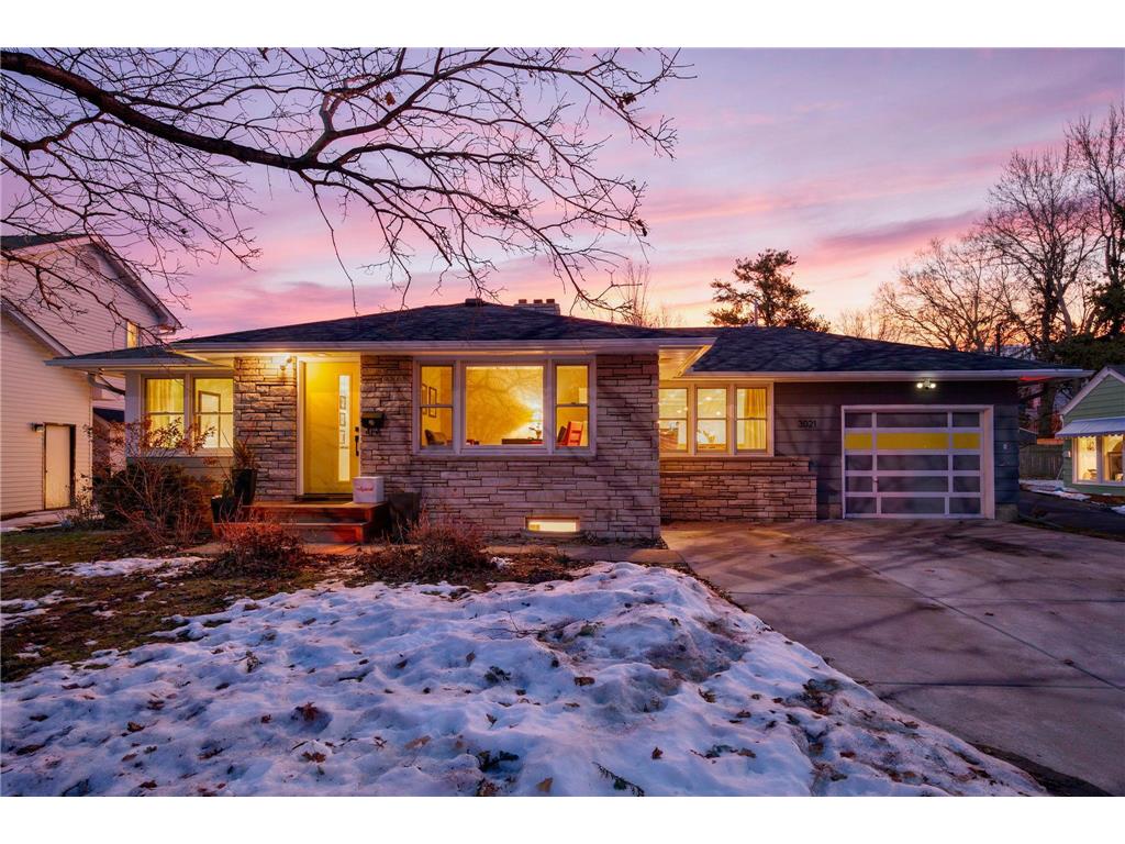 3021 31st Avenue NE Saint Anthony MN 55418 7018526 image1
