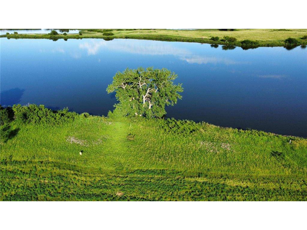 3021 Eastbay Ave Balaton MN 56115 5474299 image18