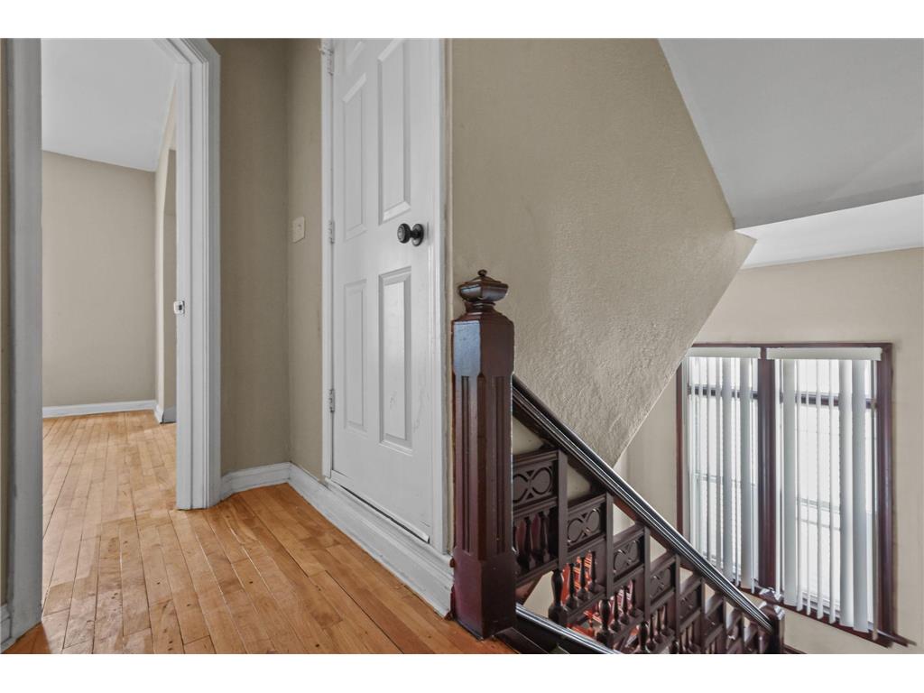 3021 Park Avenue S Minneapolis MN 55407 7083598 image23