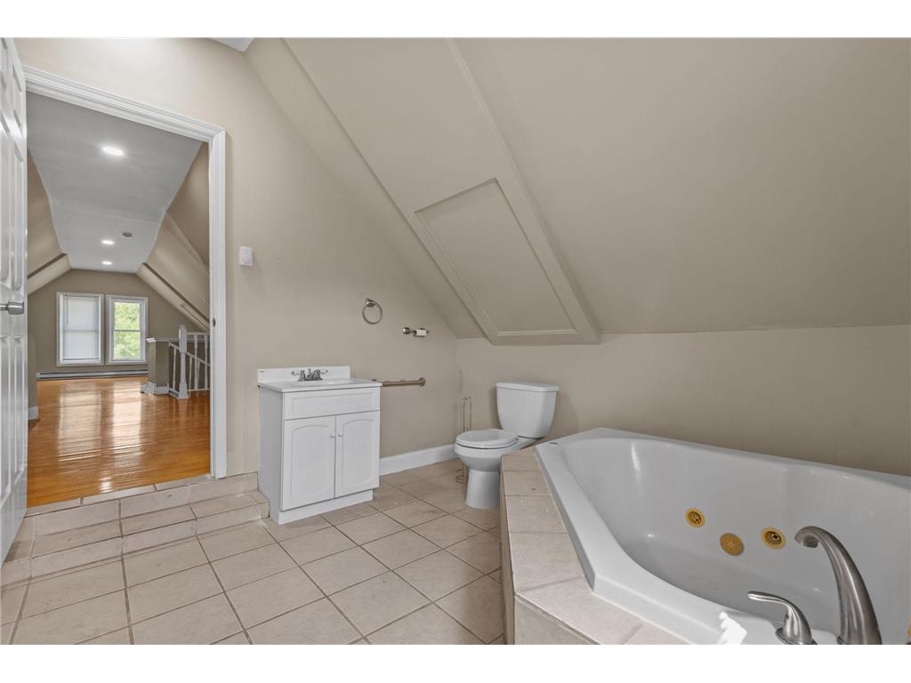 3021 Park Avenue S Minneapolis MN 55407 7083598 image31
