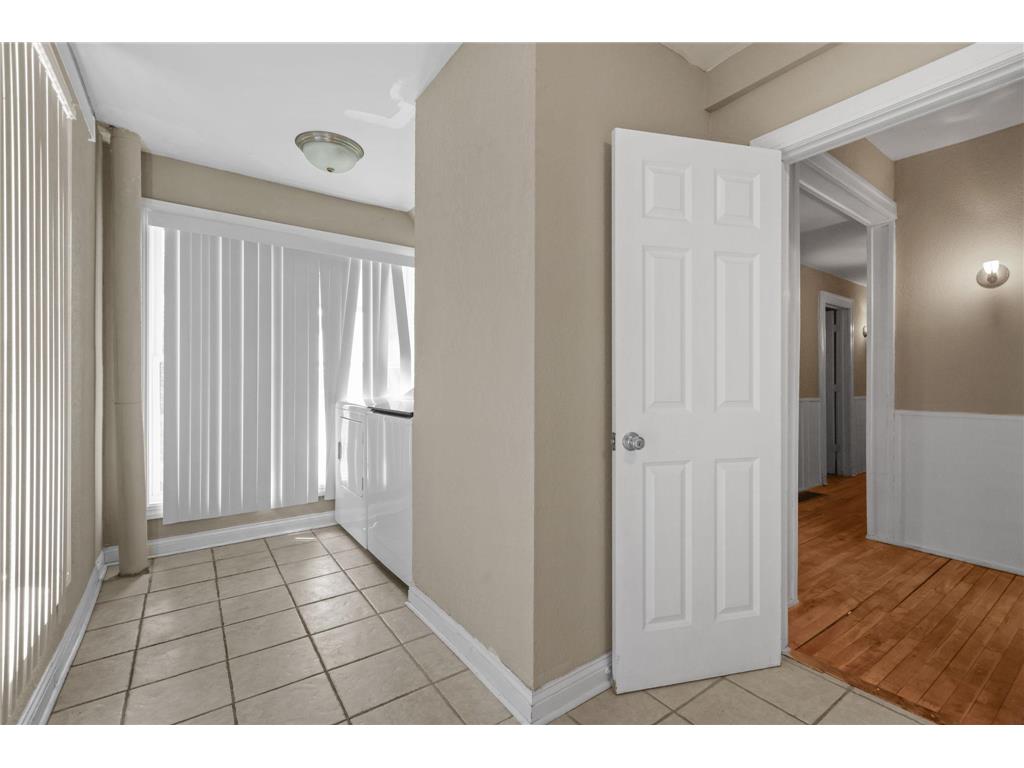 3021 Park Avenue S Minneapolis MN 55407 7083598 image38