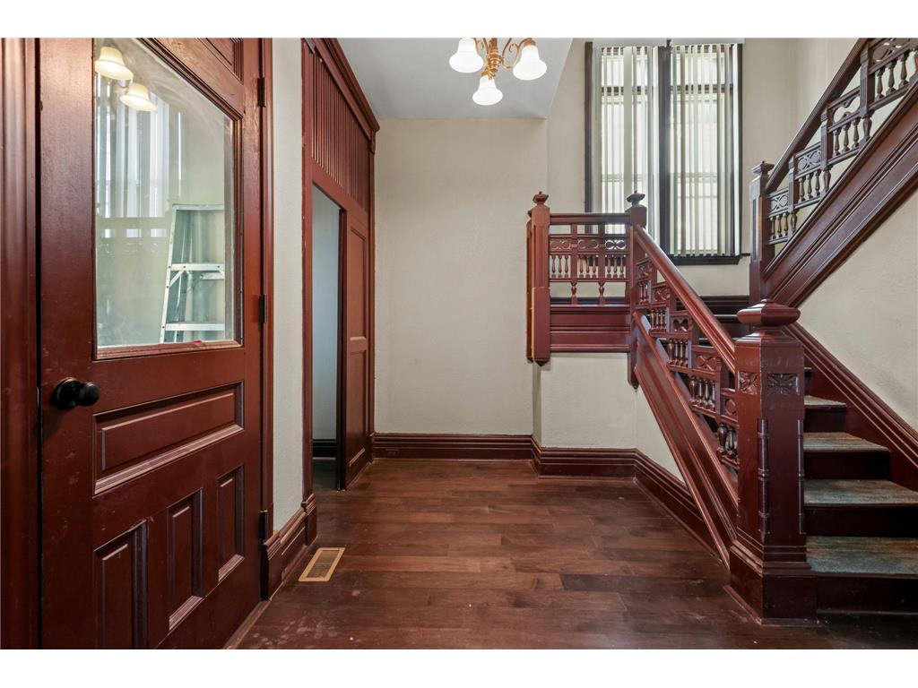 3021 Park Avenue S Minneapolis MN 55407 7083598 image6