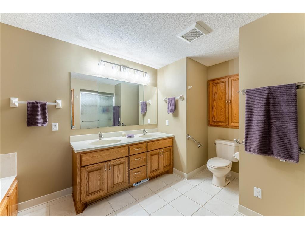 3022 Highpointe Curve Roseville MN 55113 7074631 image23