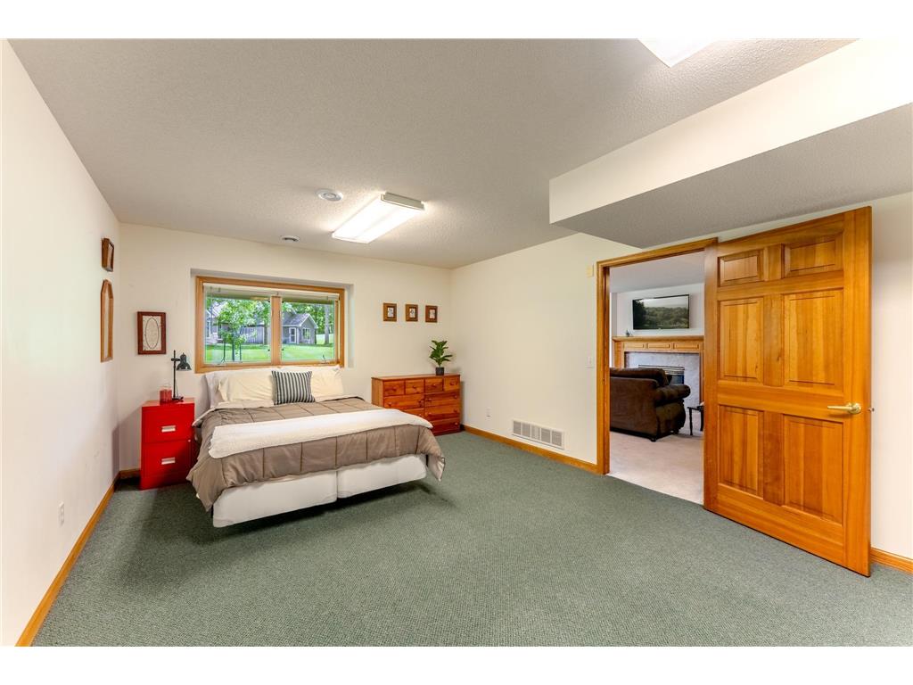 3022 Highpointe Curve Roseville MN 55113 7074631 image28