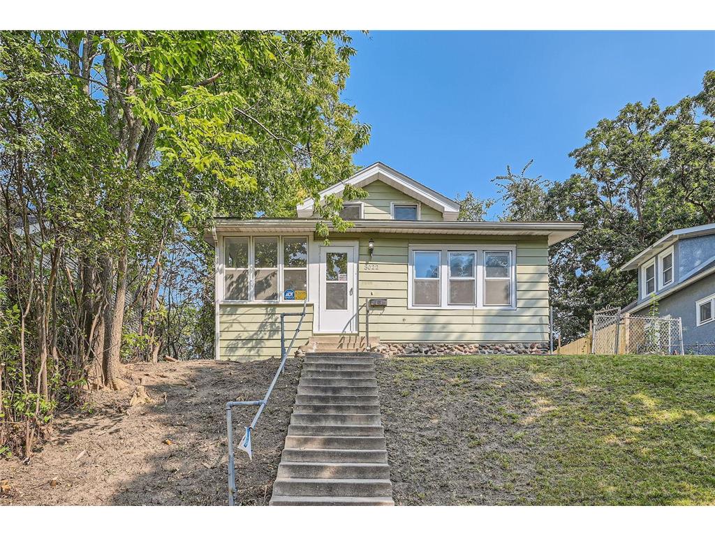 3022 Humboldt Avenue N Minneapolis MN 55411 6609110 image1