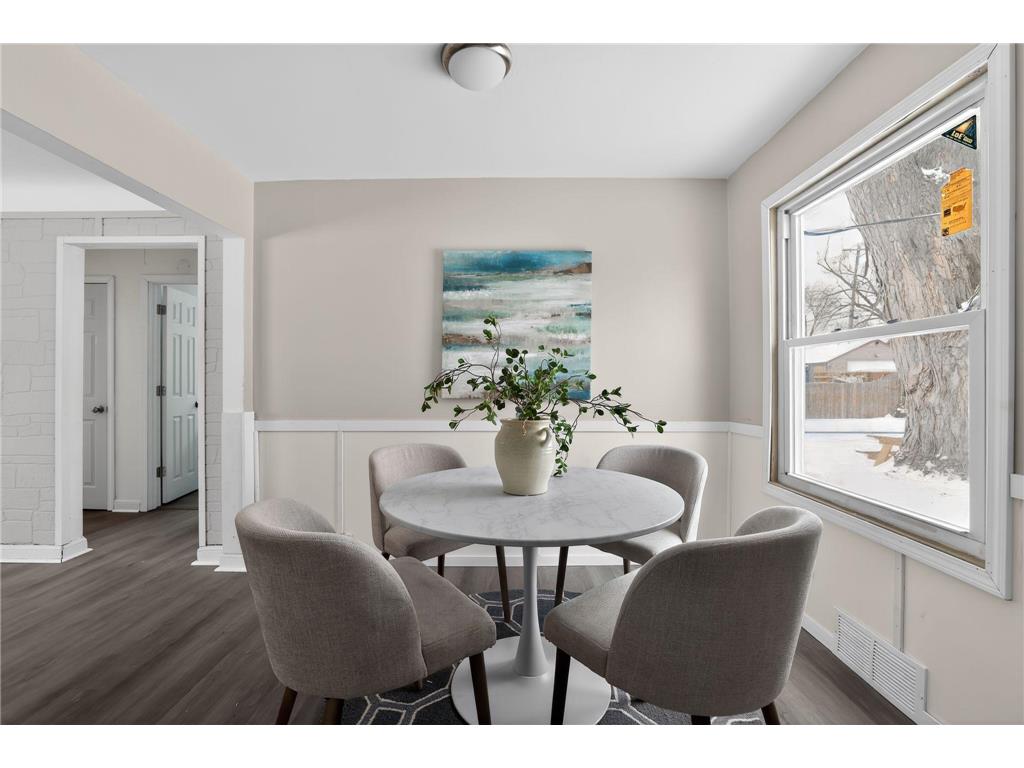 3022 Sheridan Avenue N Minneapolis MN 55411 7062070 image10