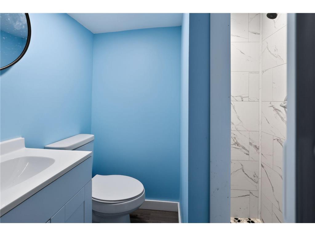 3022 Sheridan Avenue N Minneapolis MN 55411 7062070 image26