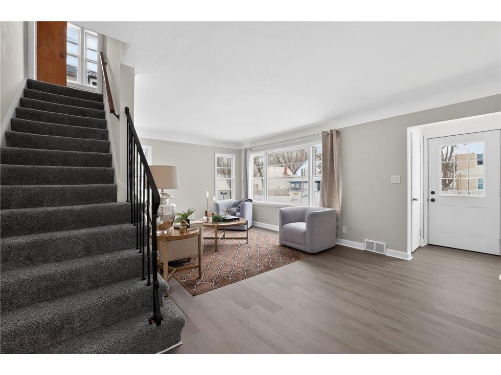 3022 Sheridan Avenue N Minneapolis MN 55411 7062070 image4