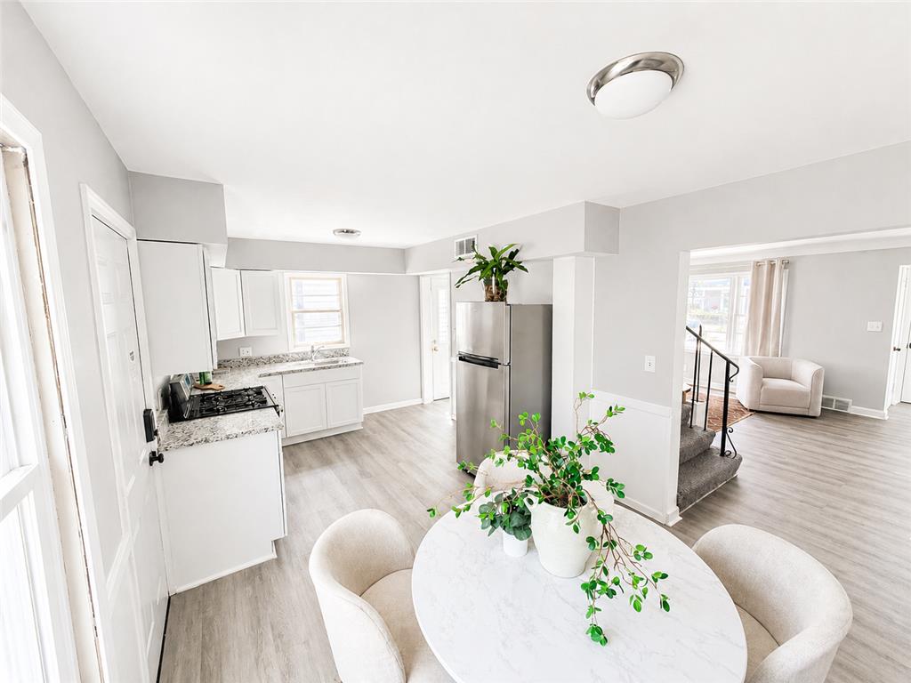 3022 Sheridan Avenue N Minneapolis MN 55411 7062070 image8
