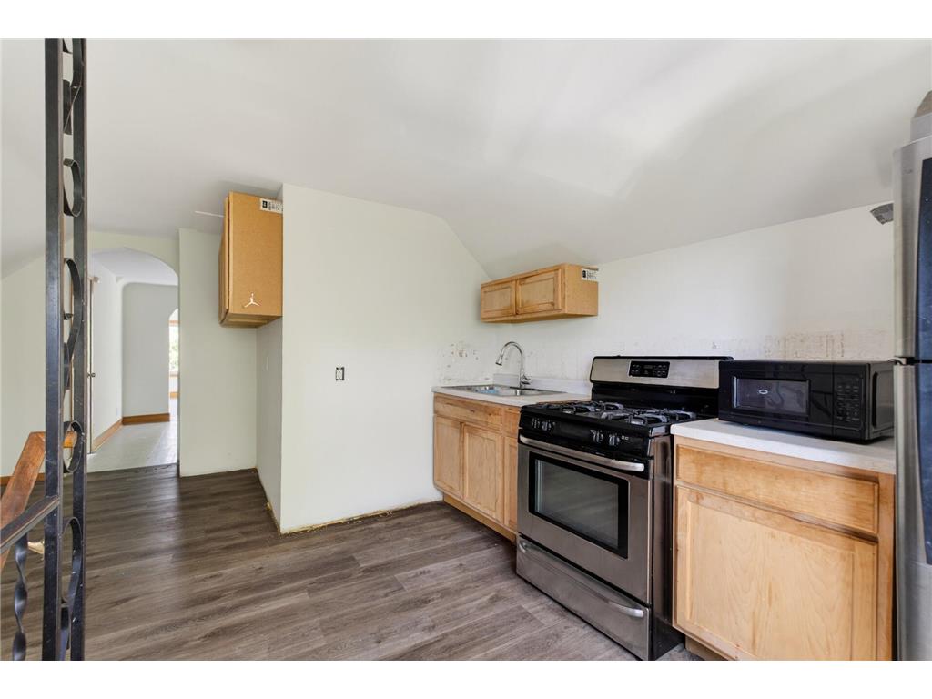 3023/3025 Cedar Avenue S Minneapolis MN 55407 7087139 image21