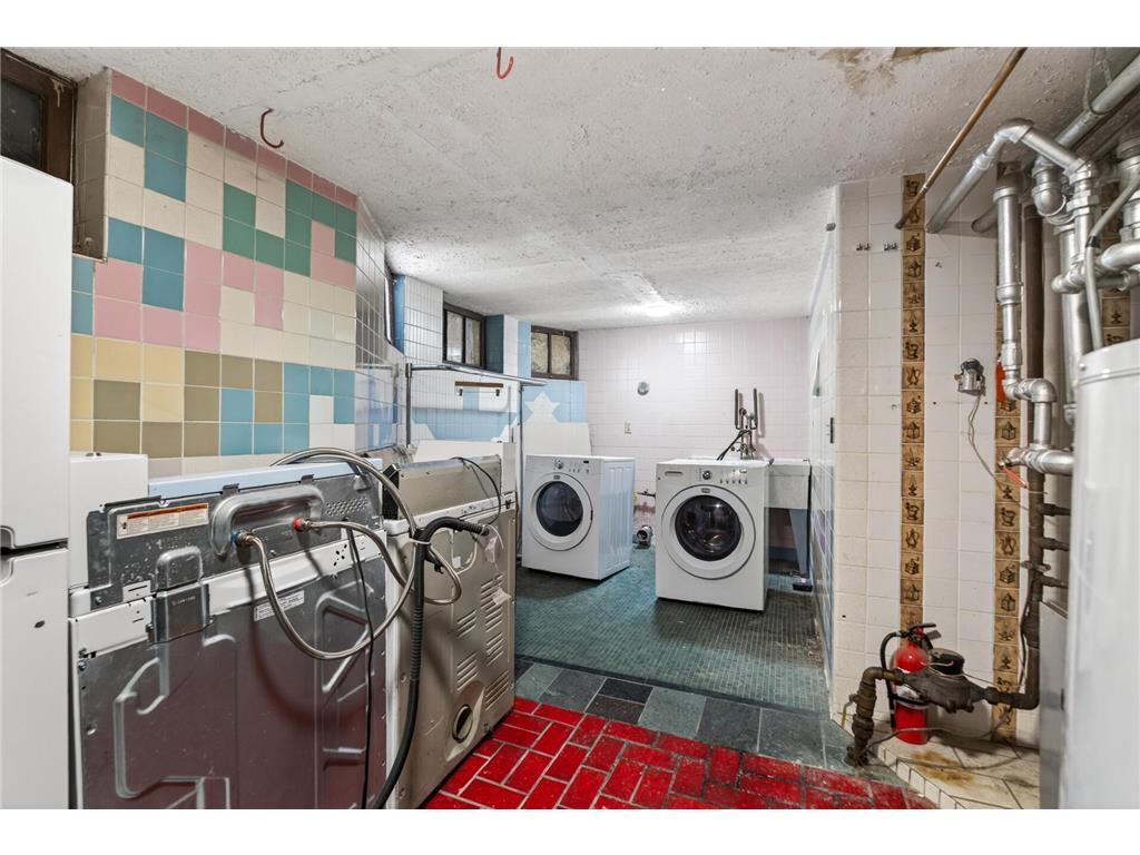 3023/3025 Cedar Avenue S Minneapolis MN 55407 7087139 image47