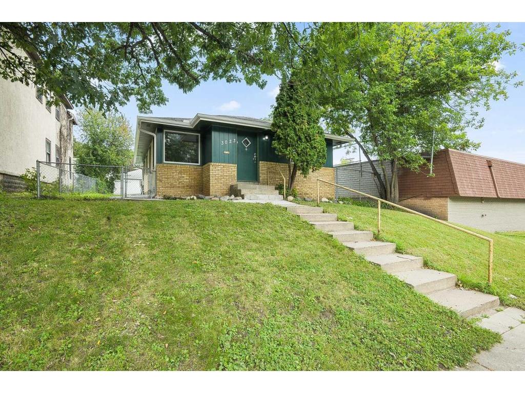 3023 Emerson Avenue N Minneapolis MN 55411 6365967 image1