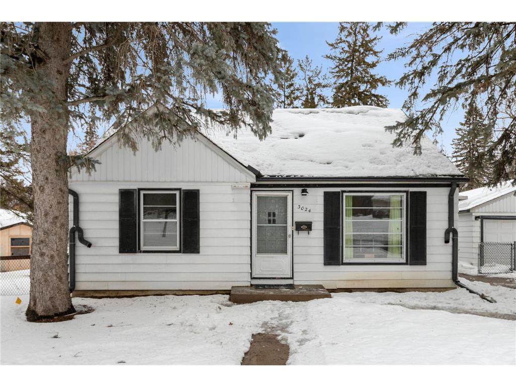 3024 Florida Avenue N Crystal MN 55427 6338450 image1