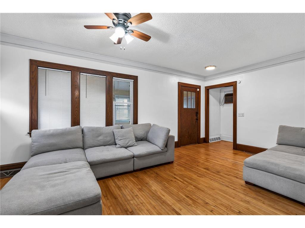 3025 16th Avenue S Minneapolis MN 55407 7056933 image5